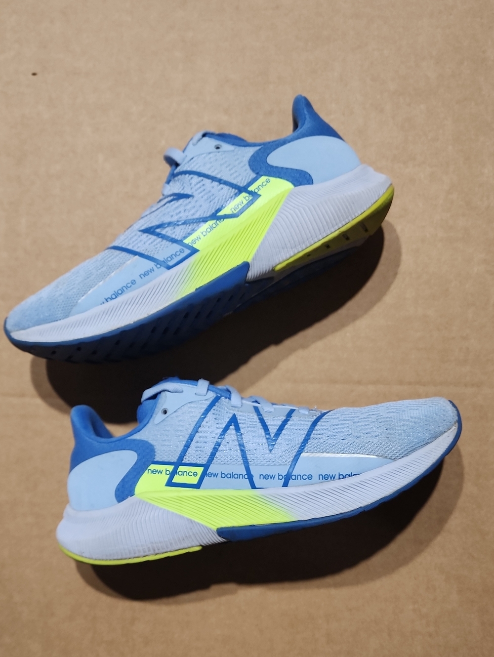 New Balance FuelCell Propel v2 Womens Size 7 Light Blue Volt Running Shoes